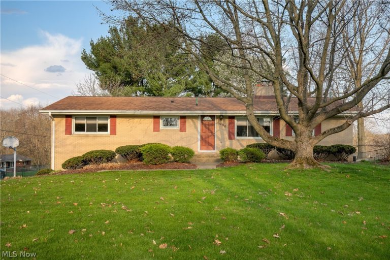 1006 Marquardt Avenue, North Canton, OH, 44720