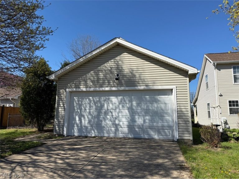 3750 Central Avenue, Cleveland, OH - Photo 2