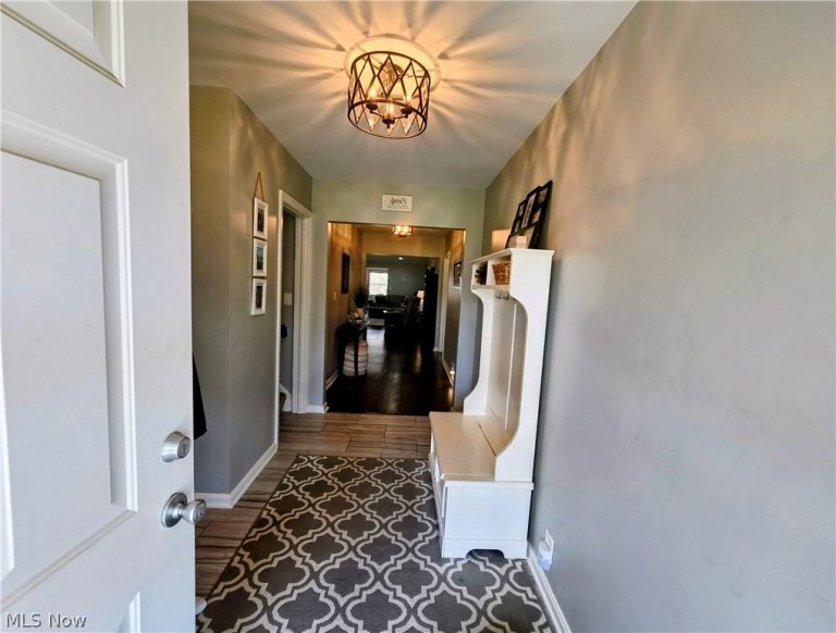 15 Wintergreen Hill Drive, Painesville, OH - Photo 5