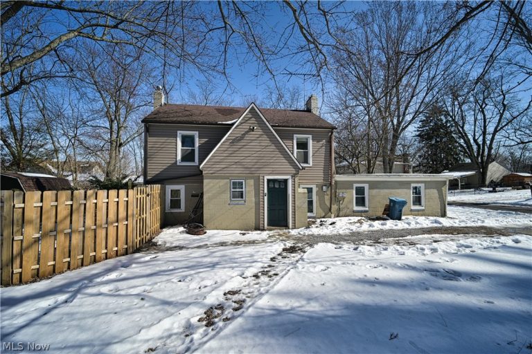 3613 Manchester Road, Coventry, OH, 44319
