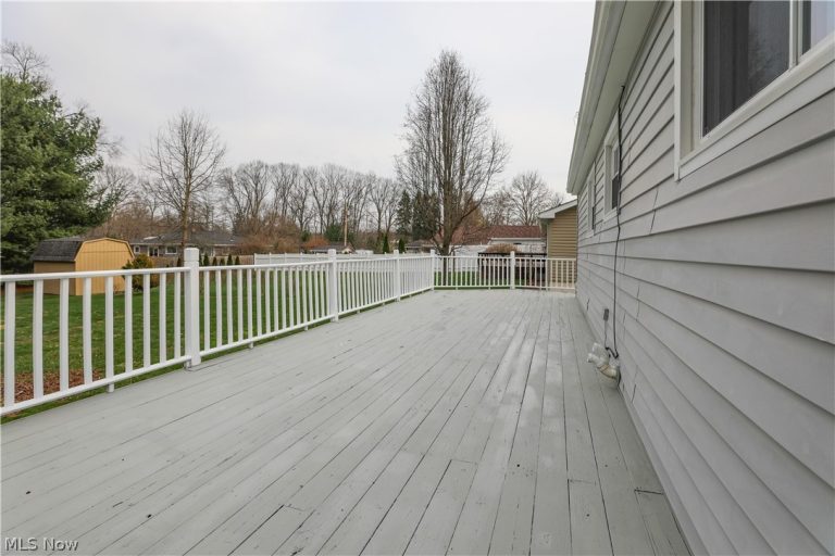 726 Artesian Avenue, Newton Falls, OH - Photo 3