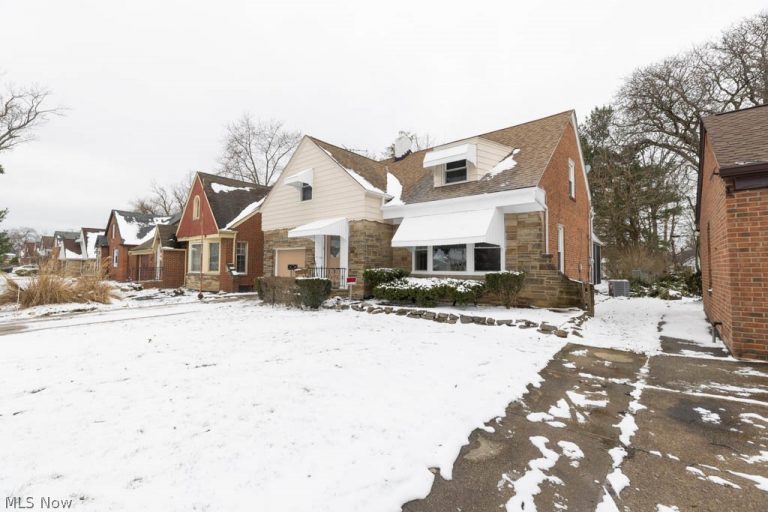 4059 Colony Road, South Euclid, OH - Photo 2