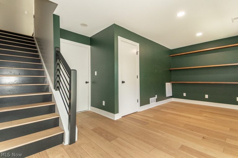 1255 75th Street, Cleveland, OH - Photo 3