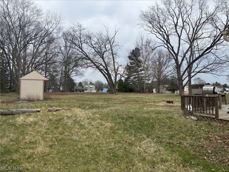 3045 Evelyn Road, Youngstown, OH - Photo 4