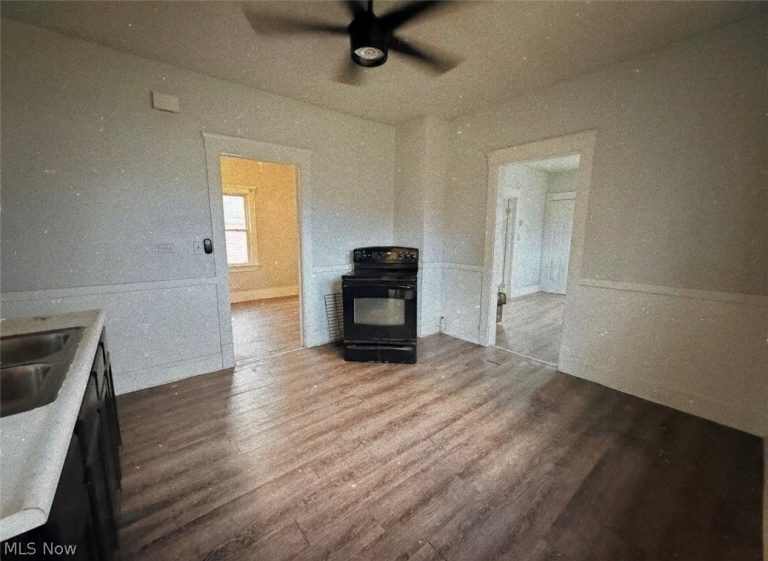 12106 Forest Avenue #DOWN, Cleveland, OH - Photo 4