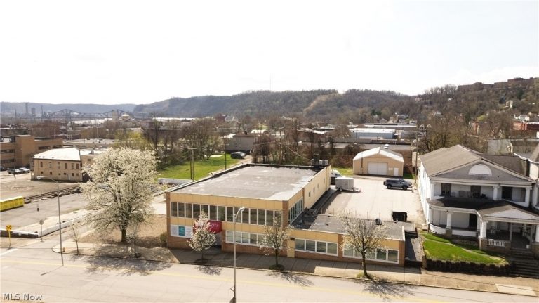 630 Market Street, Steubenville, OH - Photo 3