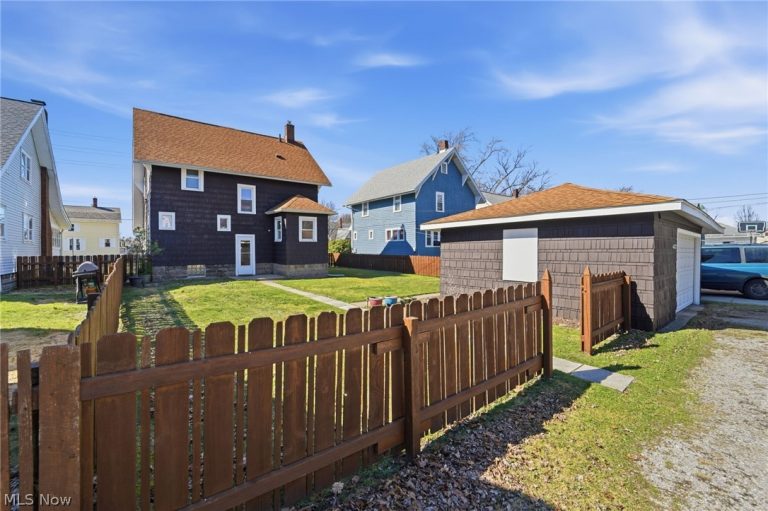 4422 State Road, Ashtabula, OH - Photo 4