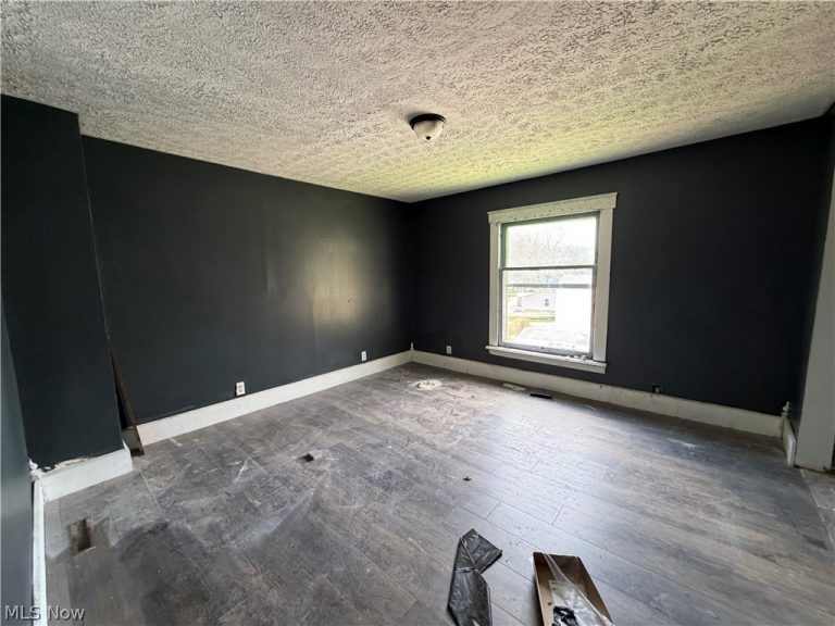 456 8th Street, Mcconnelsville, OH - Photo 8