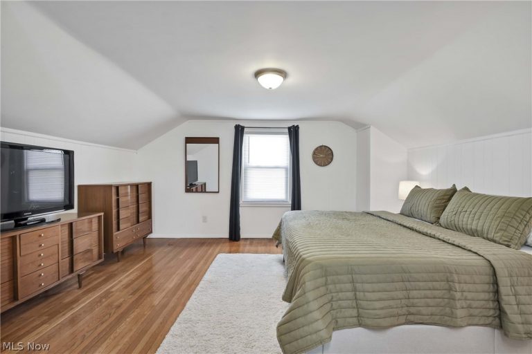 4121 158th Street, Cleveland, OH - Photo 5