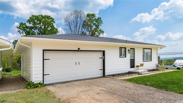 4305 Boggs Road, Zanesville, OH - Photo 6