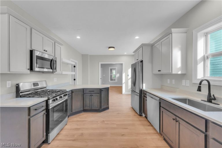 1330 67th Street, Cleveland, OH - Photo 6