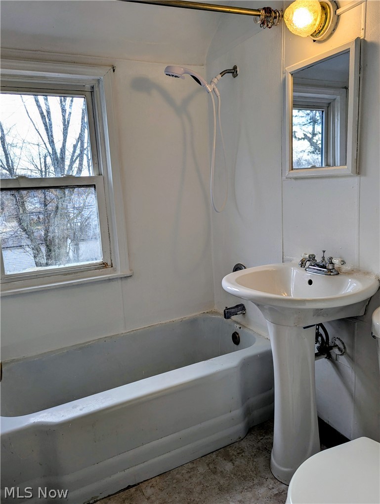 1492 250th Street, Euclid, OH - Photo 6