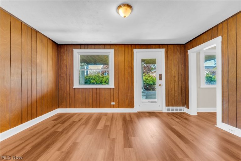 8517 Rosewood Avenue #1/DN, Cleveland, OH - Photo 4