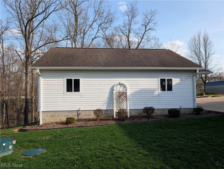 5721 Skyline Drive, Cambridge, OH - Photo 5