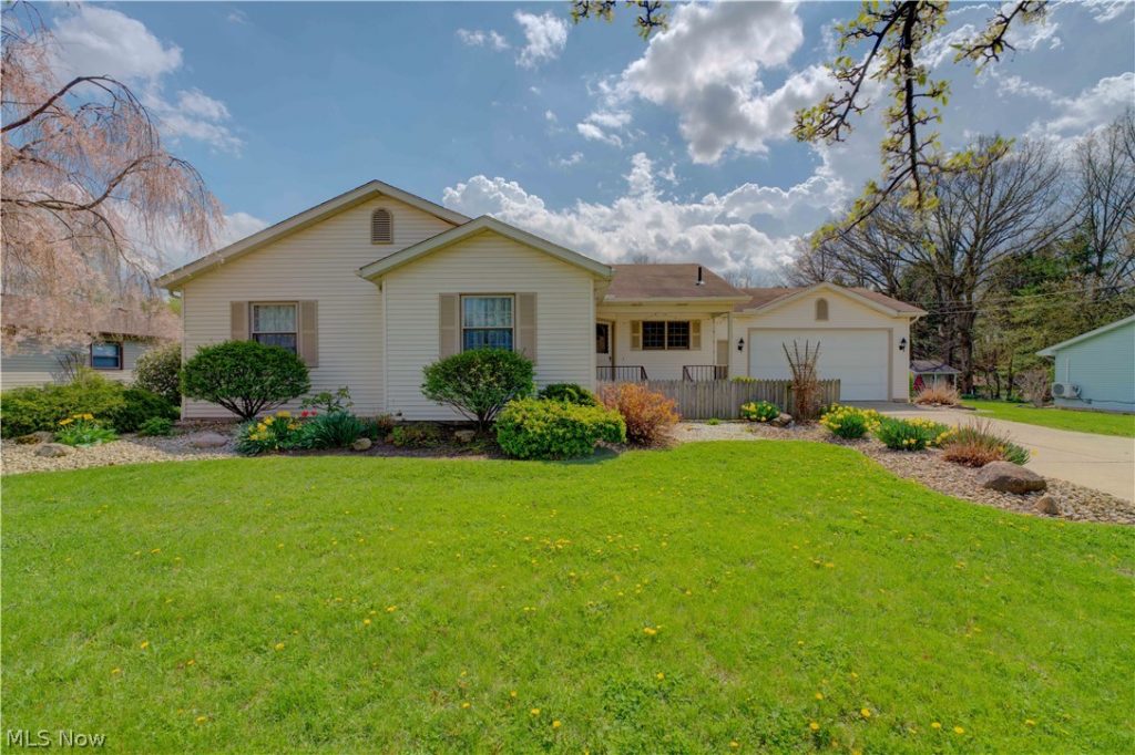 118 Sassafras Drive, Vermilion, OH