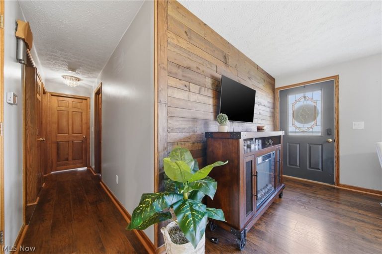 2776 Brouse Street, Uniontown, OH - Photo 5