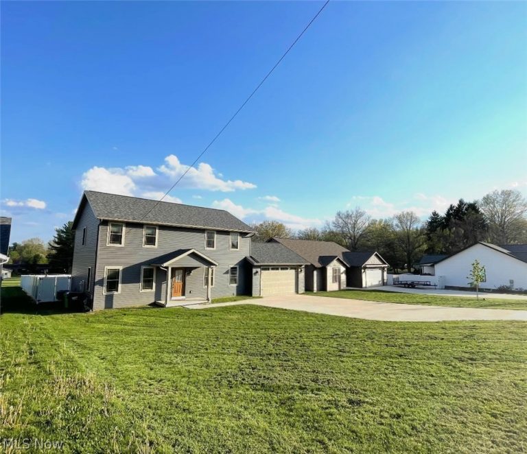 234 Ohio Avenue, Dover, OH - Photo 3