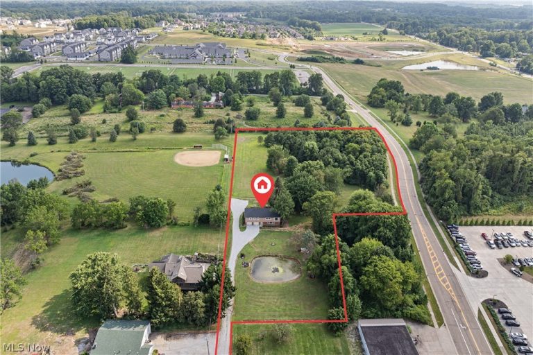 988 Turkeyfoot Lake Road, Akron, OH - Photo 6