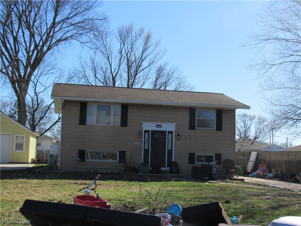 1227 25th, Lorain, OH