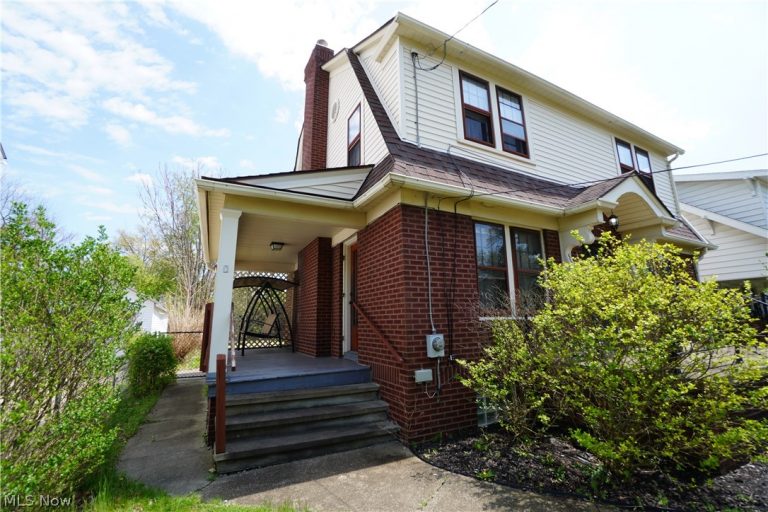 359 Patterson Avenue, Akron, OH - Photo 2