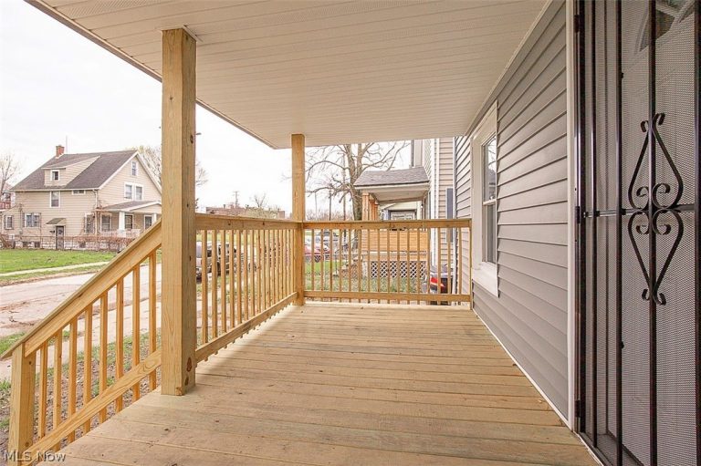 886 75th Street, Cleveland, OH - Photo 4