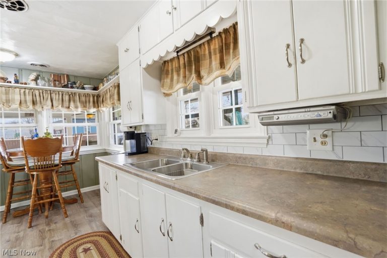 6655 Ceramic Rd, Crooksville, OH - Photo 8