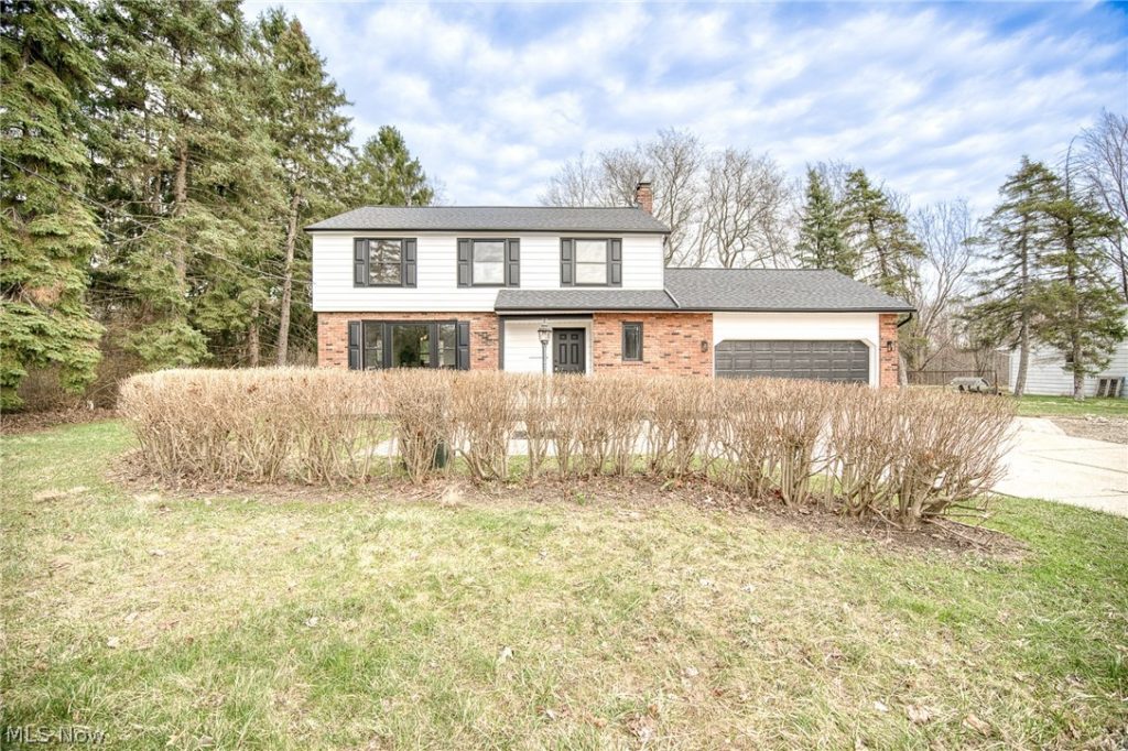 30825 Miller Avenue, Willoughby Hills, OH