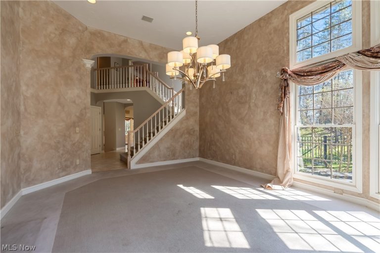 5412 Downingsgate Circle, Canton, OH - Photo 5