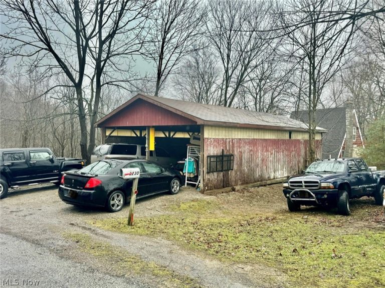 3230 Gable Road, Carrollton, OH - Photo 2