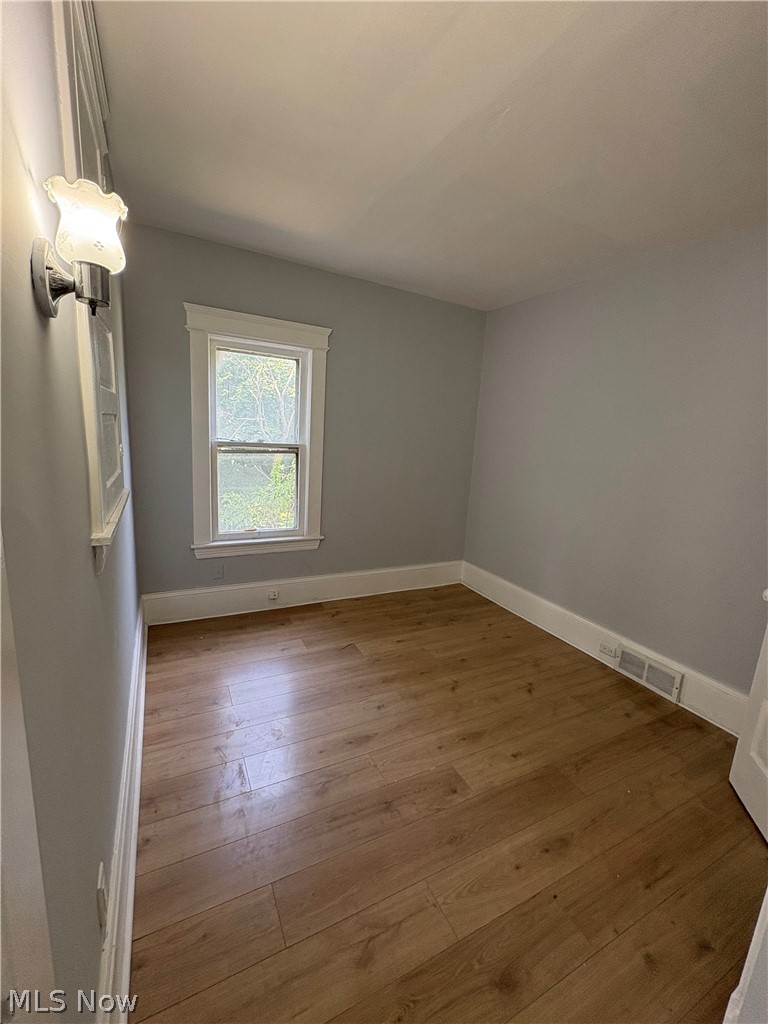 946 79th Street #2, Cleveland, OH - Photo 8