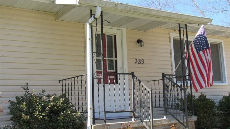 389 Riverview Street, Canal Fulton, OH - Photo 2