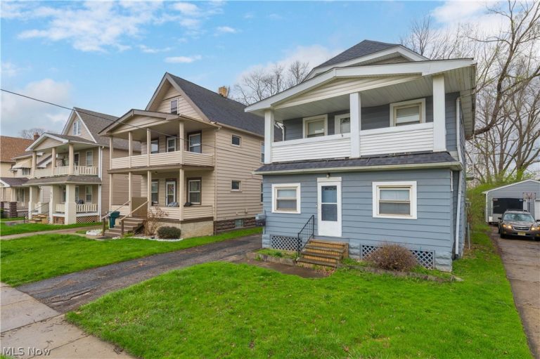 4004 52nd Street, Newburgh Heights, OH - Photo 3