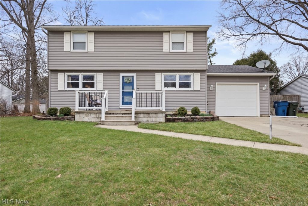 4874 Hollyview Drive, Vermilion, OH