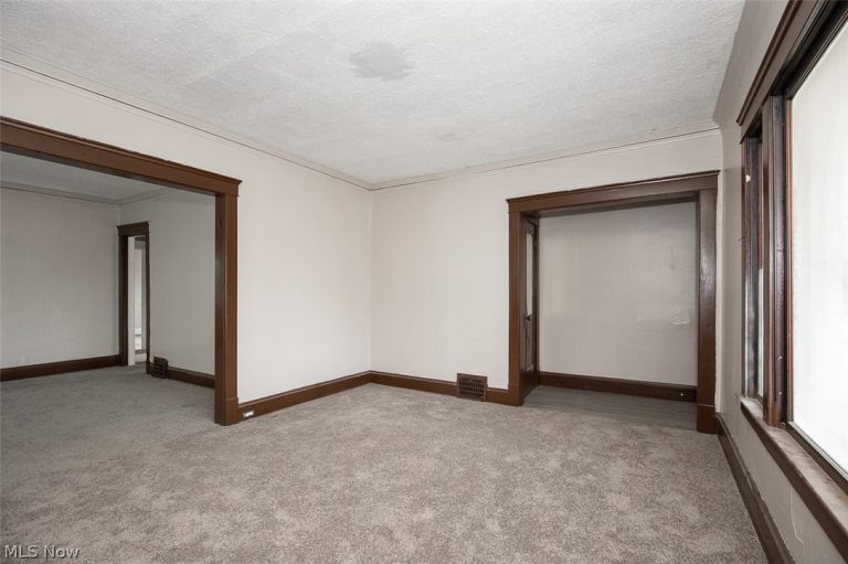 10724 Sprague Avenue, Cleveland, OH - Photo 5