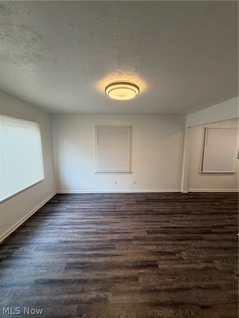 11912 Holborn Avenue, Cleveland, OH - Photo 4