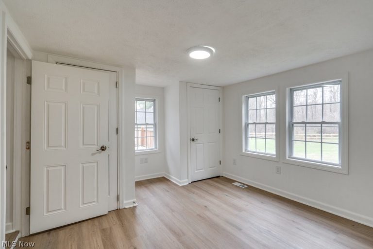 860 Brunsdorph Road, Fairlawn, OH - Photo 6