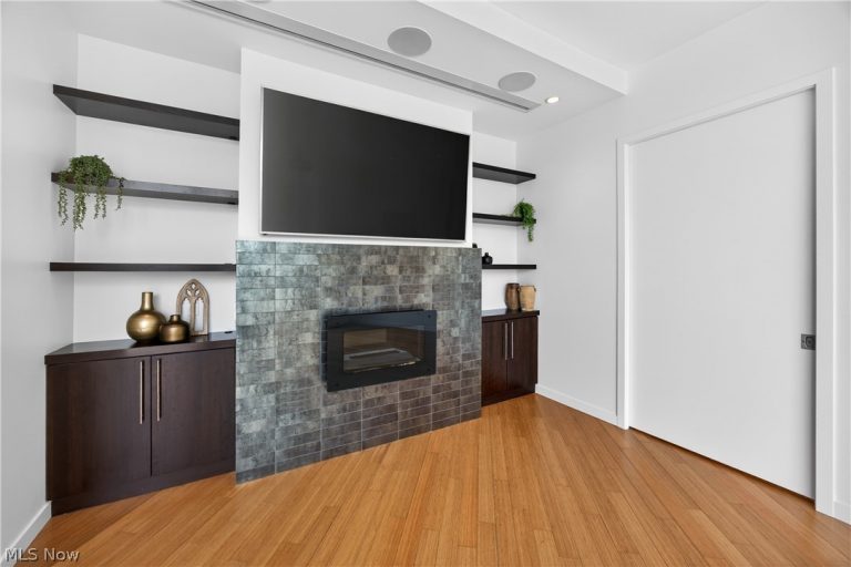 1840 Coltman Road, Cleveland, OH - Photo 8