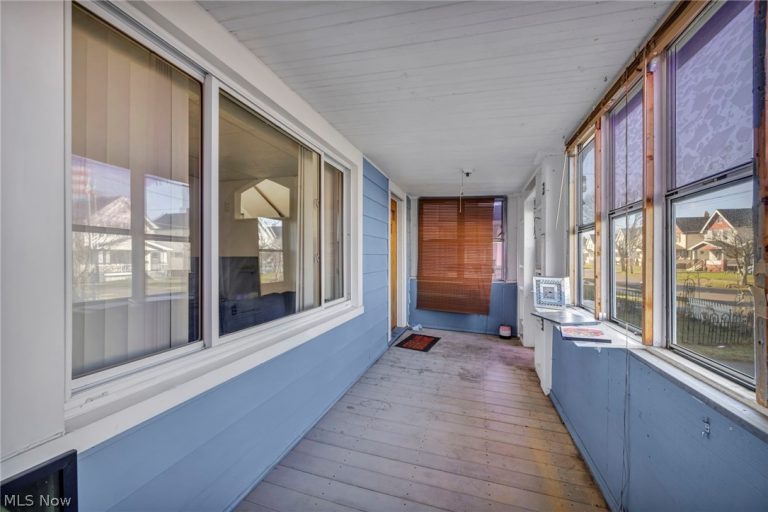 3425 88th Street, Cleveland, OH - Photo 5