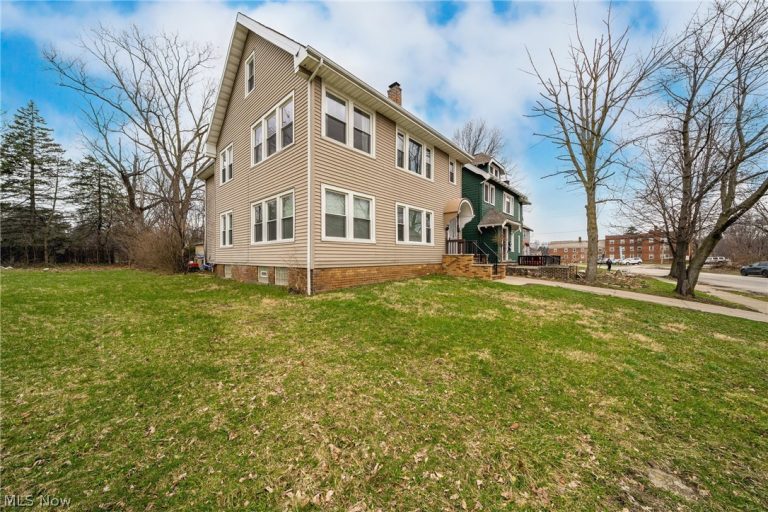 1630 Coventry Road, Cleveland Heights, OH - Photo 3