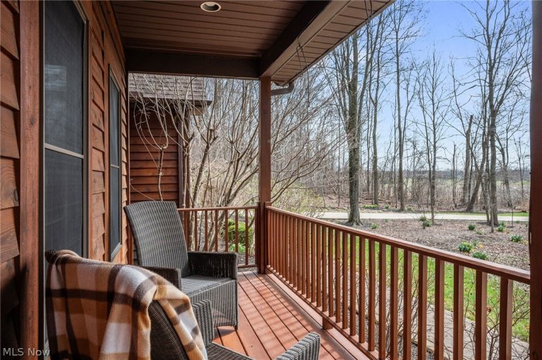 7500 Deerpath Trail, Seville, OH - Photo 6