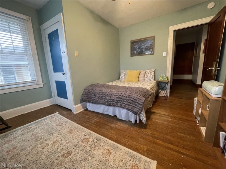 630 Oakland Boulevard, Cambridge, OH - Photo 5