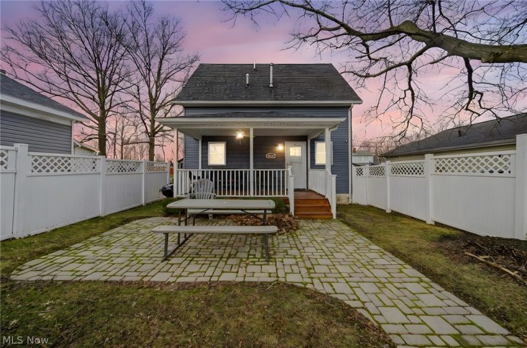 4890 Francis Drive, Geneva, OH - Photo 3