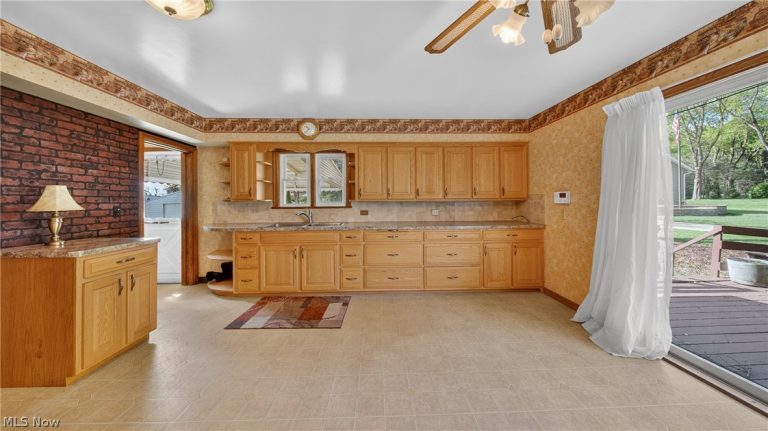 2114 Turkeyfoot Lake Road, Green, OH - Photo 4