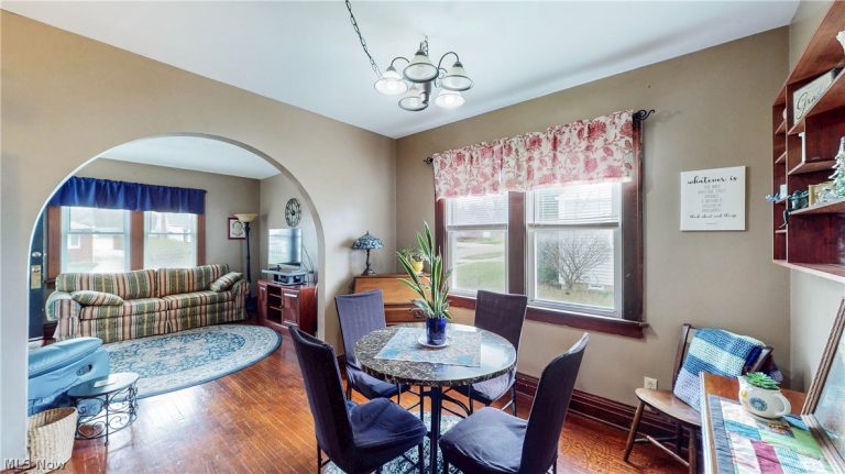 356 Avery Avenue, Bedford, OH - Photo 8