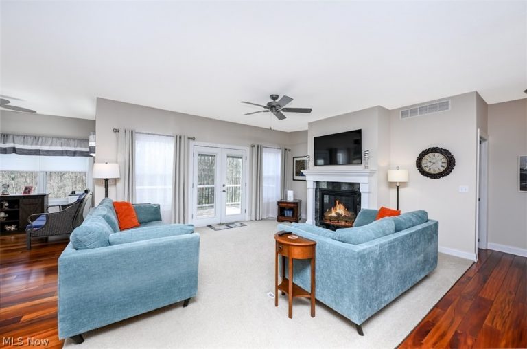 10269 River Run Lane, North Royalton, OH - Photo 4