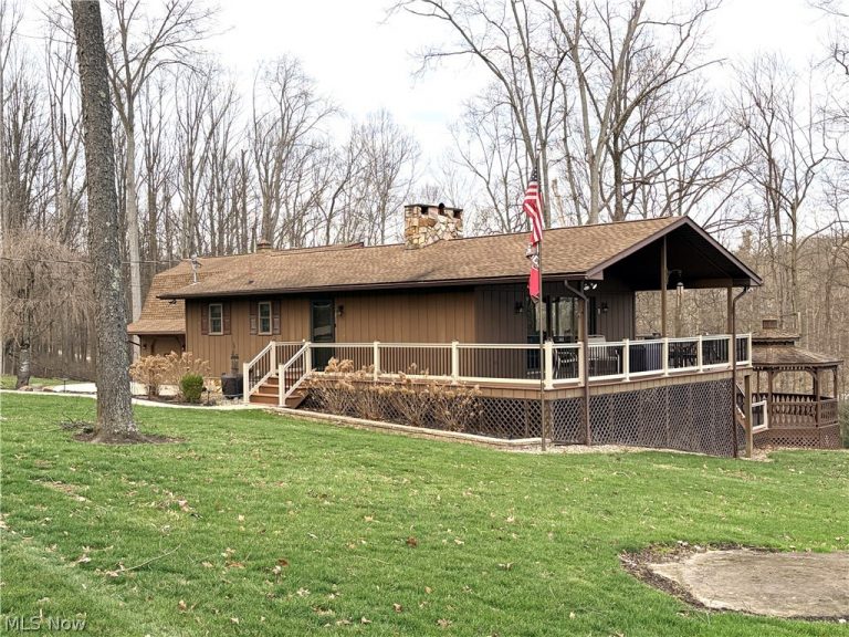 2650 Constance Drive, Millersburg, OH - Photo 3