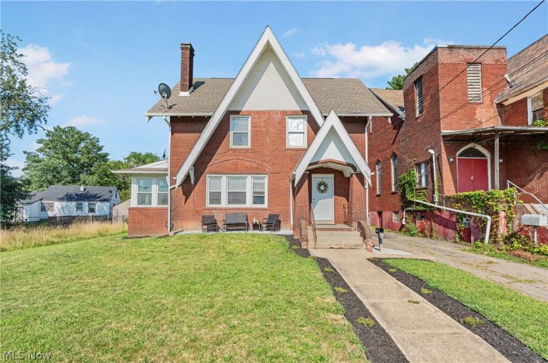 2409 Gilbert Avenue, Canton, OH, 44705