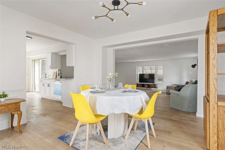 1426 Westover Road, Cleveland Heights, OH - Photo 6