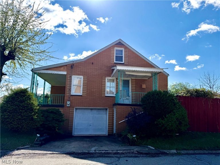 123 Clearview Ave, Weirton, WV - Photo 4