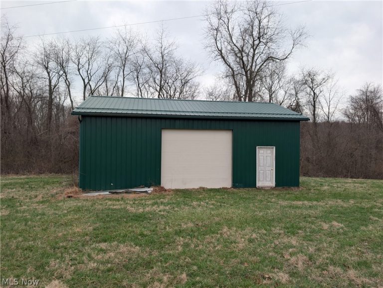 66323 Lake Road, Cambridge, OH - Photo 6